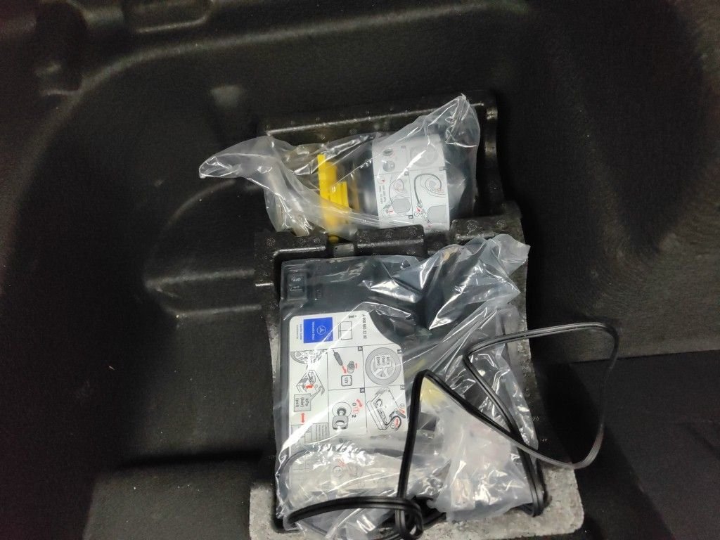 2016 Mercedes-Benz C   