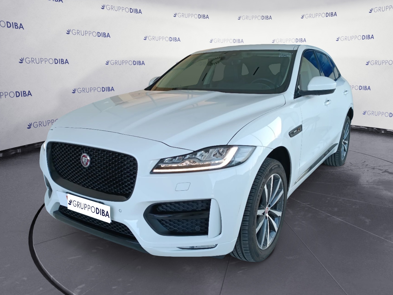 Jaguar F-Pace 2.0d R Sport - AWD - Diesel - Automatic - 180 hp - 83.884 km