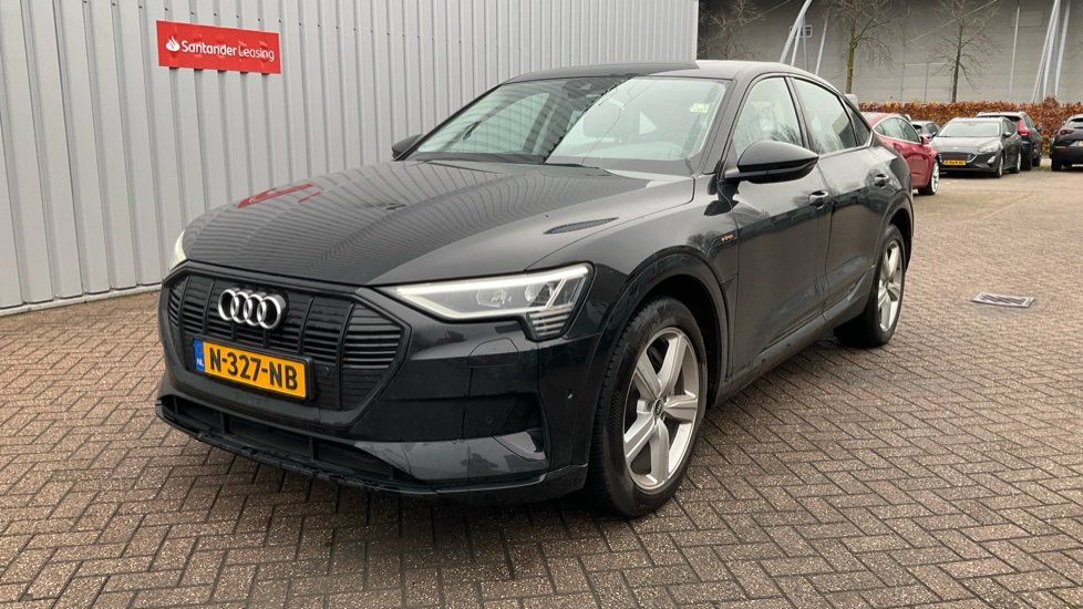 Audi E-tron Sportback 55 Advanced - Electric - Automatic - 407 hp - 97.682 km
