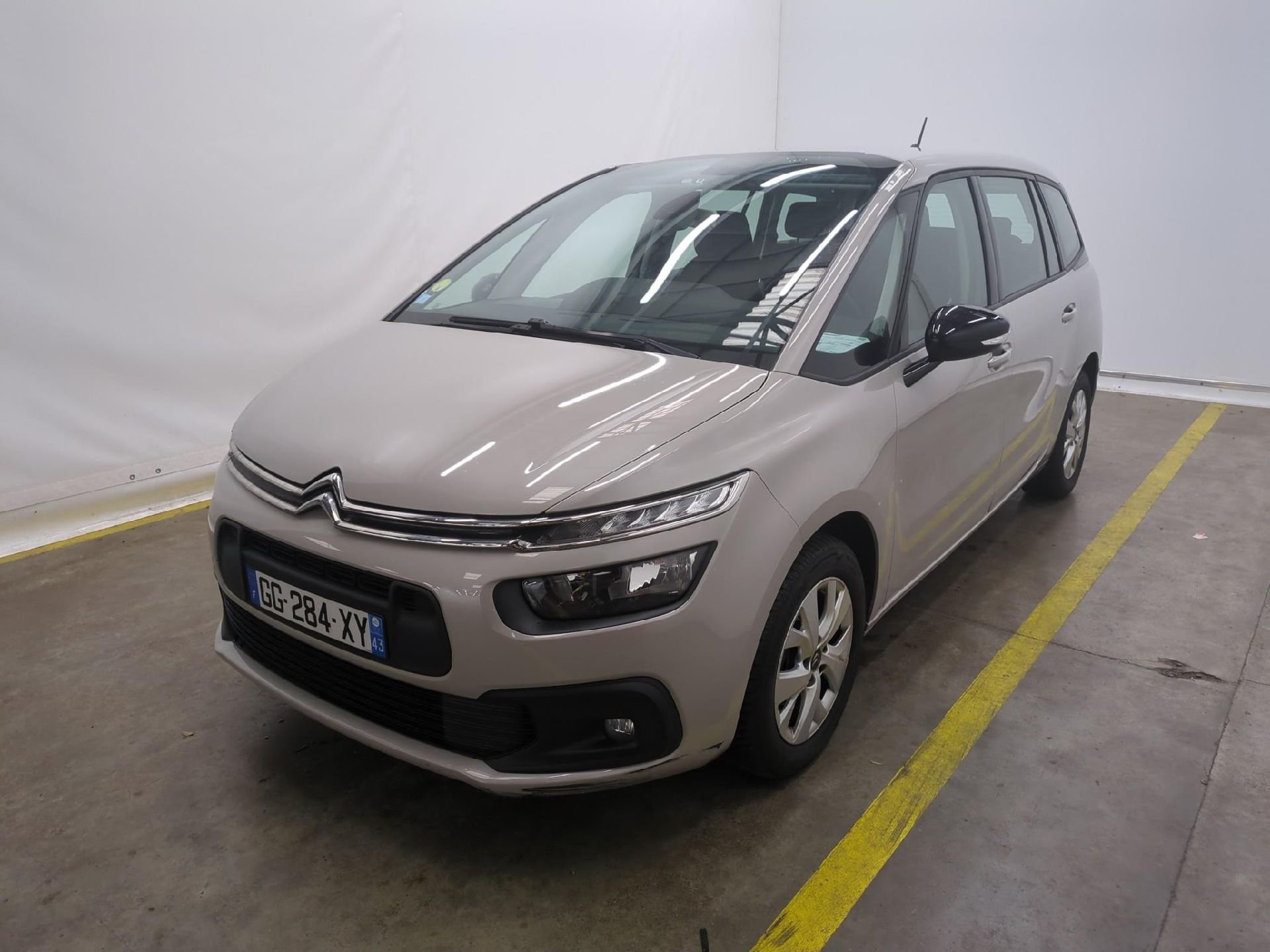 Citroën C4 Grand Picasso 1.5 HDI Business - Diesel - Automatic - 130 hp - 88.381 km