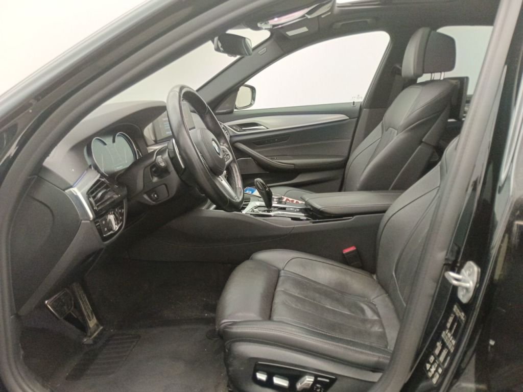 2017 BMW 5 Series   AWD