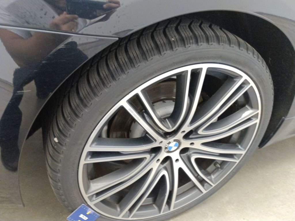 2017 BMW 5 Series   AWD