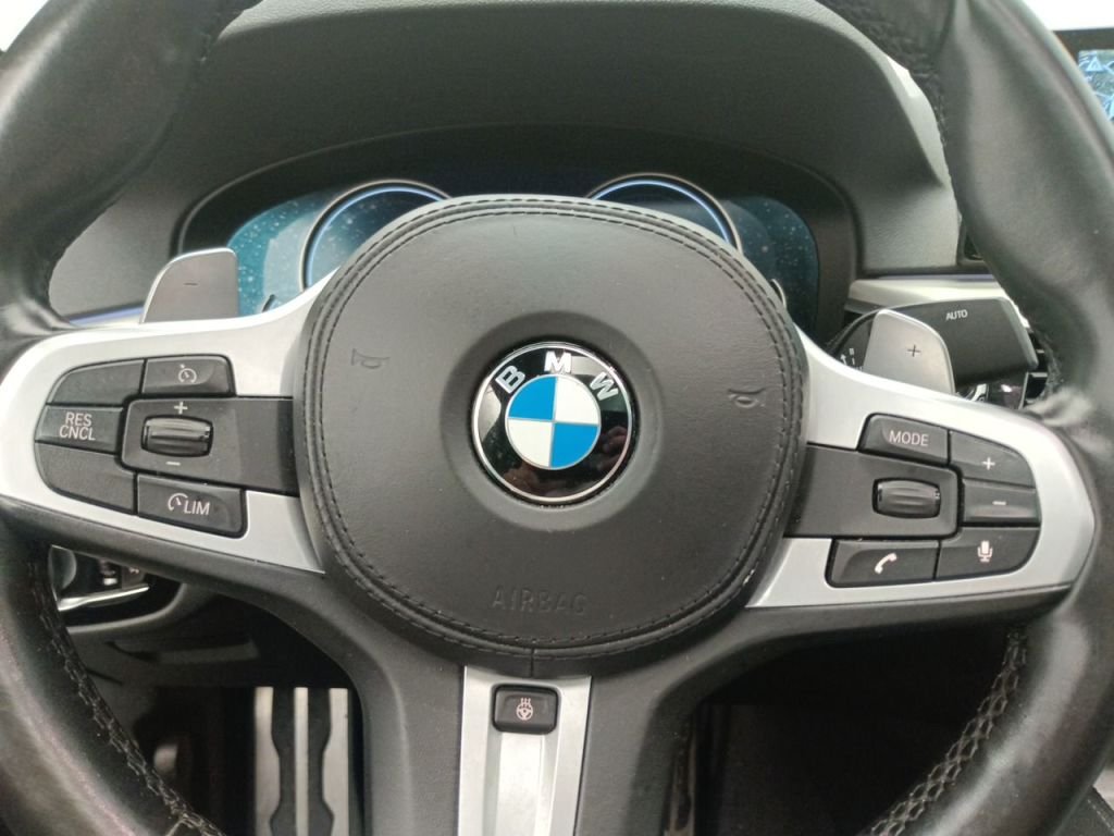 2017 BMW 5 Series   AWD