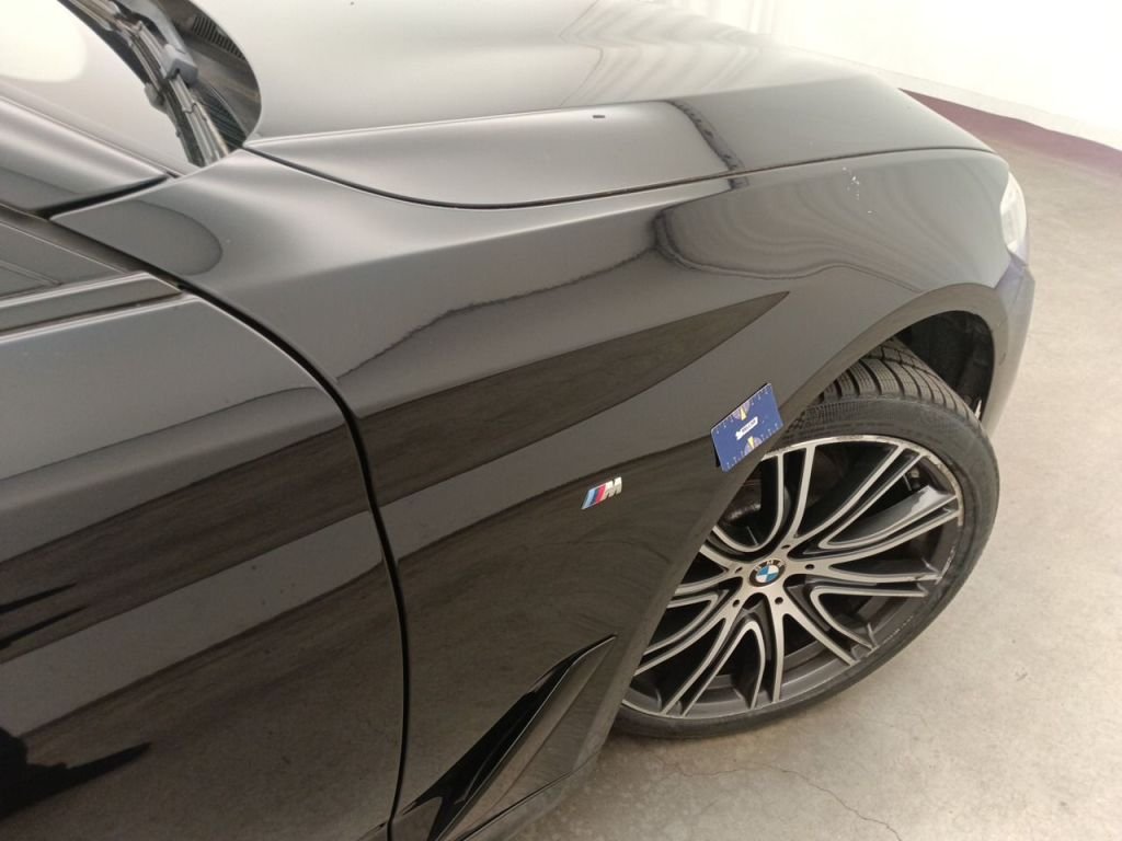 2017 BMW 5 Series   AWD