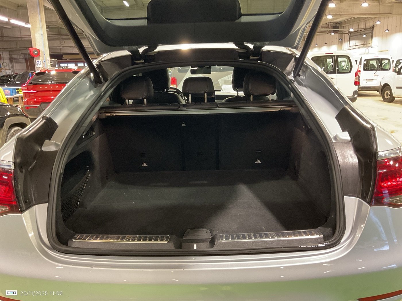 Mercedes-Benz GLC Coupé 200d Business - Diesel - Automatic - 163 hp - 115.900 km