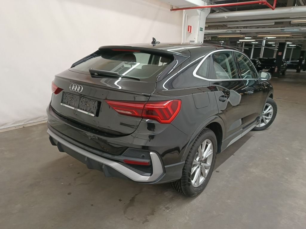 2020 Audi Q3   