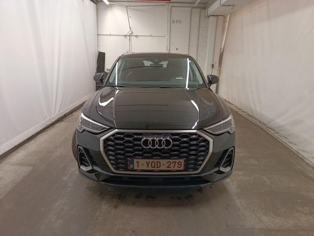 2020 Audi Q3   