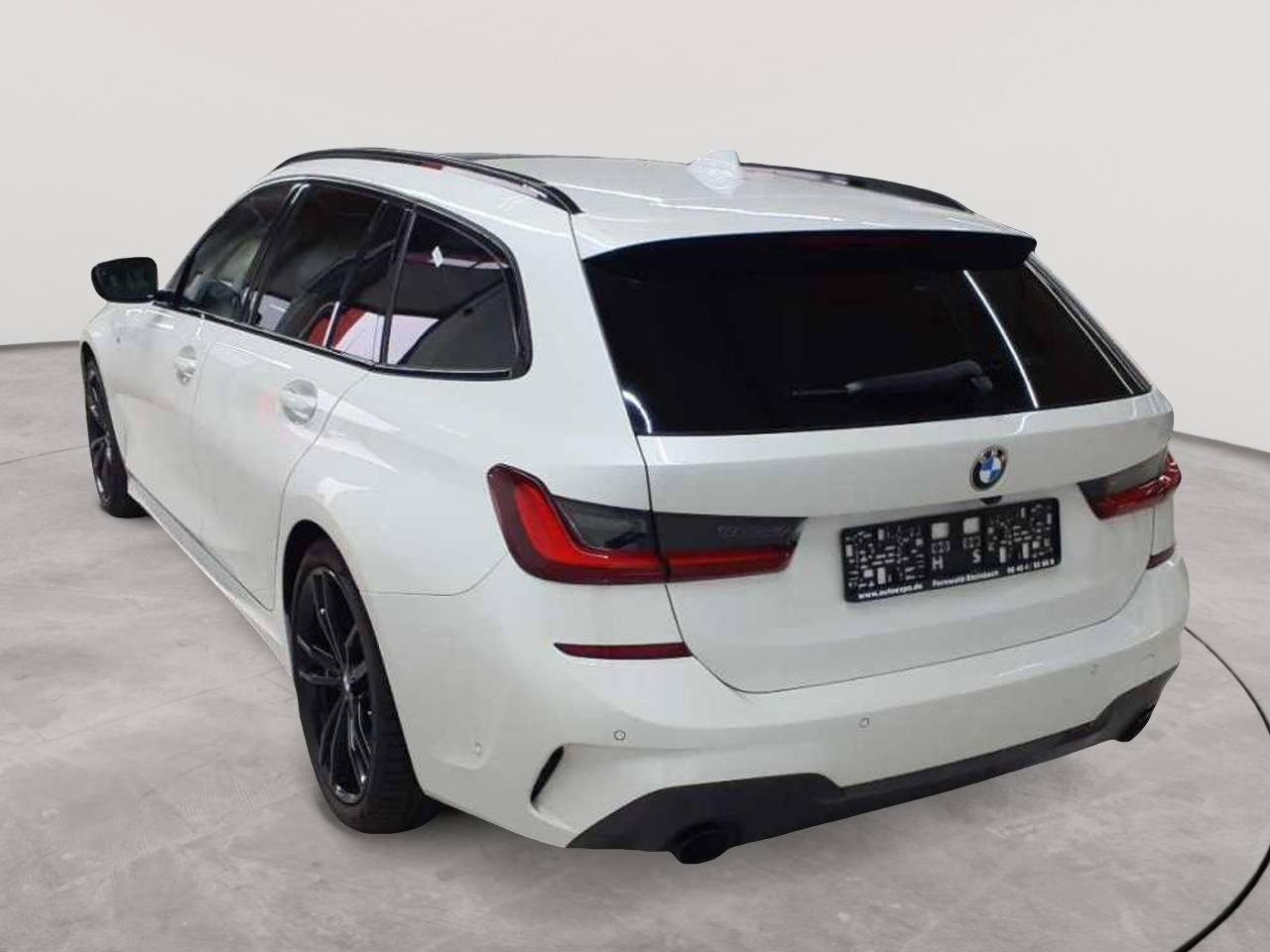 2022 BMW 3 Series   