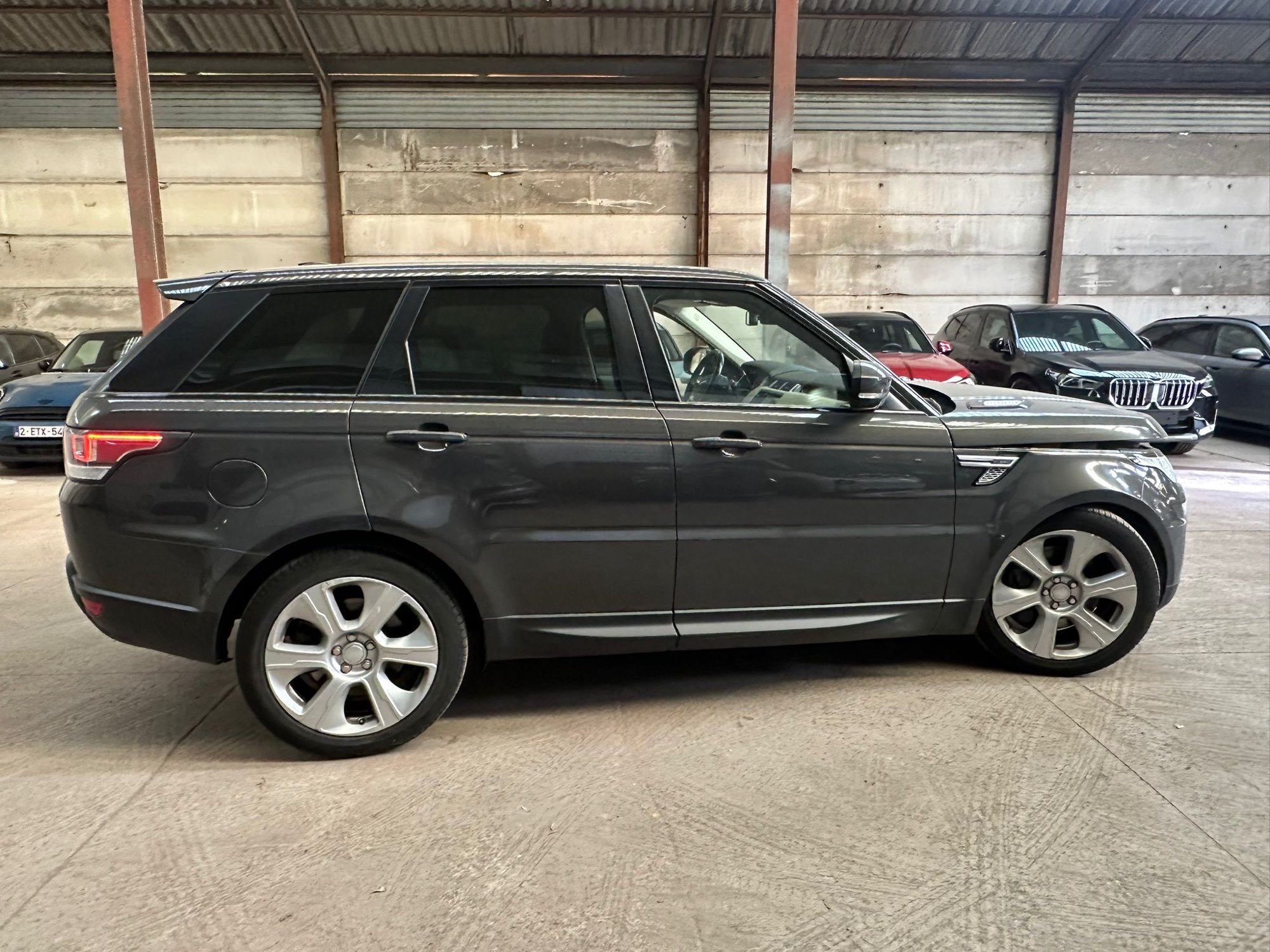 Land Rover Range Rover 3.0 HSE - Diesel - Automatic - 292 hp - 206.465 km