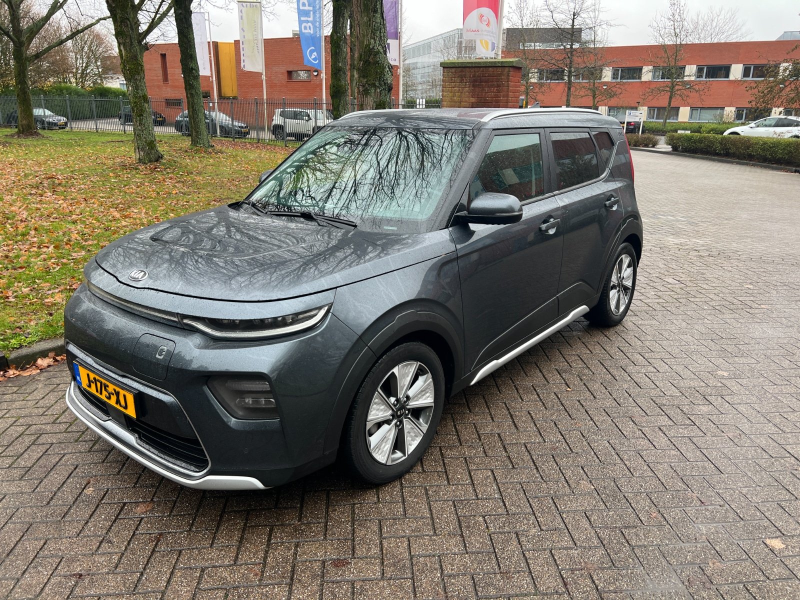 Kia Soul EV ExecutiveLine - Electric - Automatic - 204 hp - 75.750 km