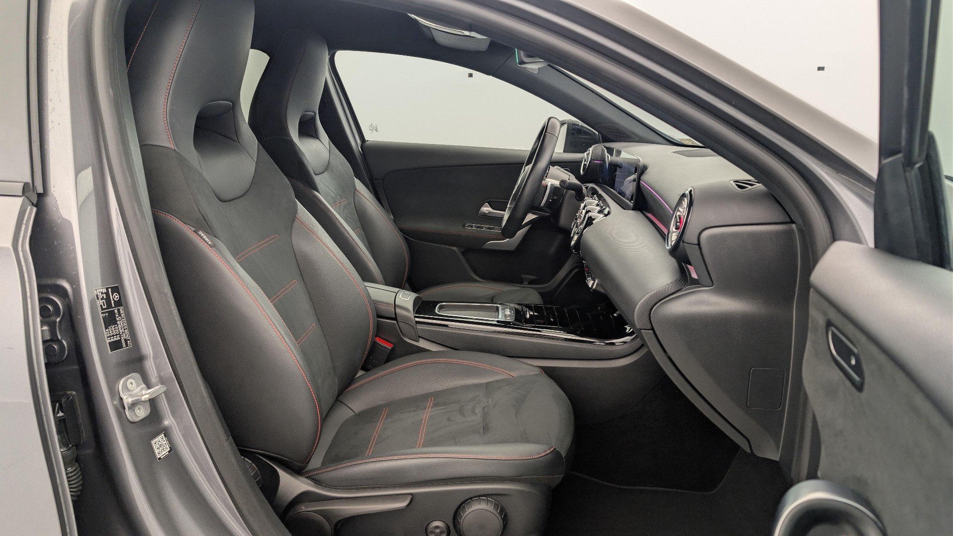 2023 Mercedes-Benz A   