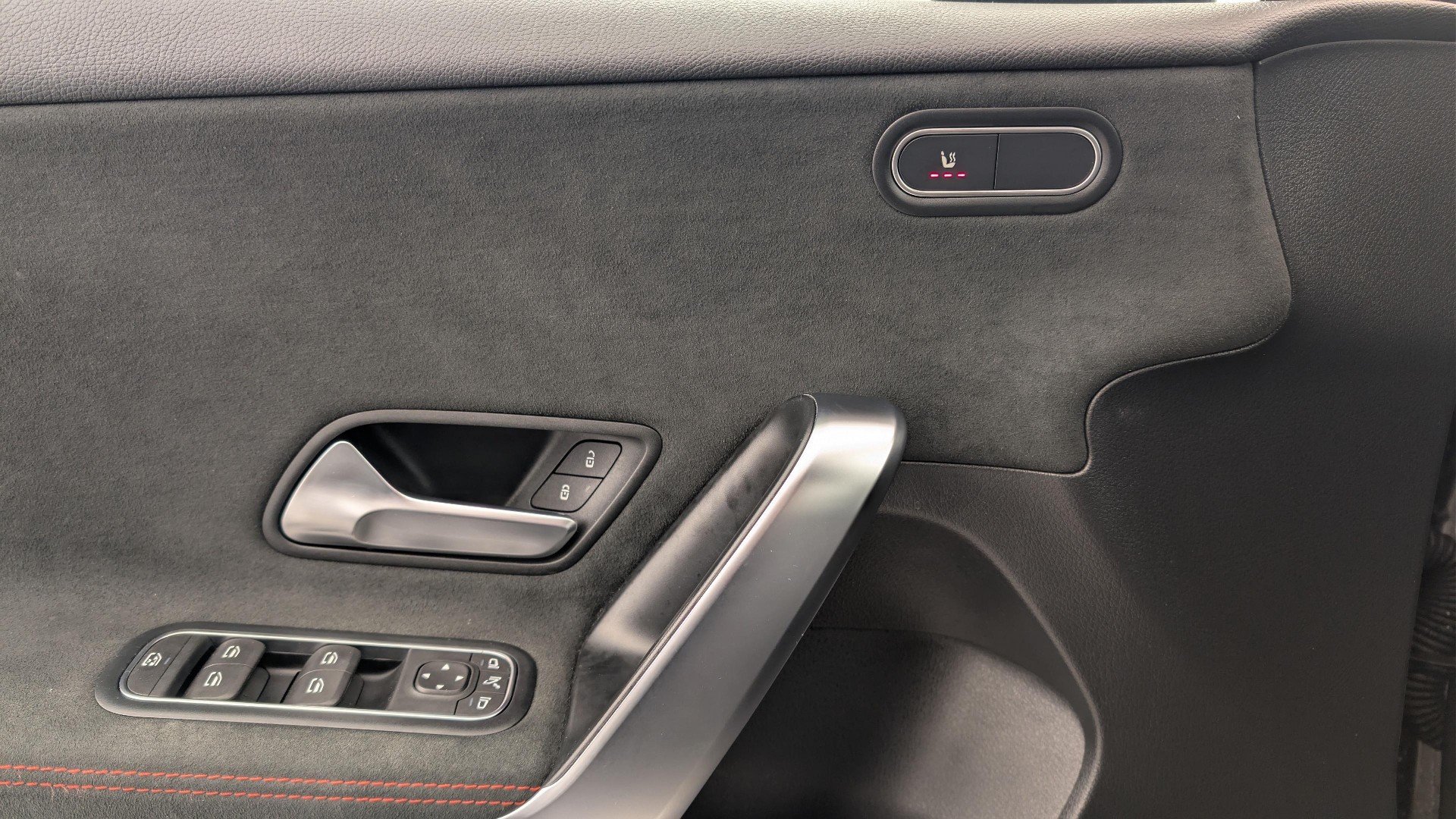 2023 Mercedes-Benz A   