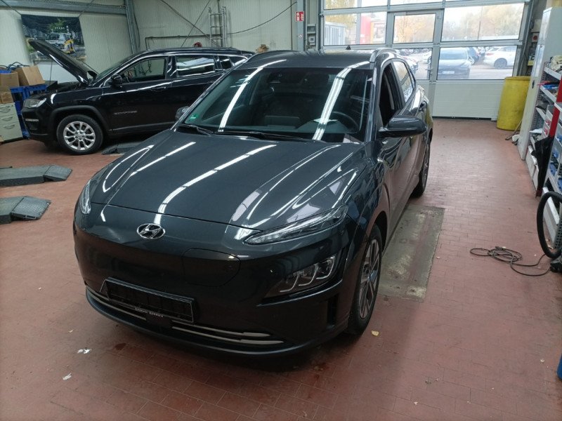 Hyundai Kona - Electric - Automatic - 136 hp - 24.046 km