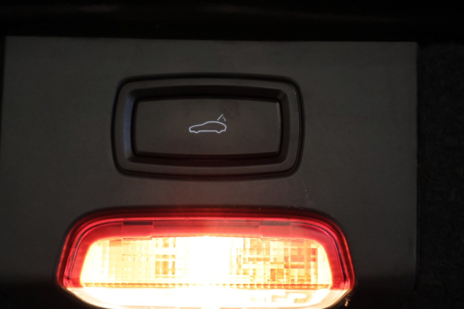 2017 Porsche Cayenne   AWD