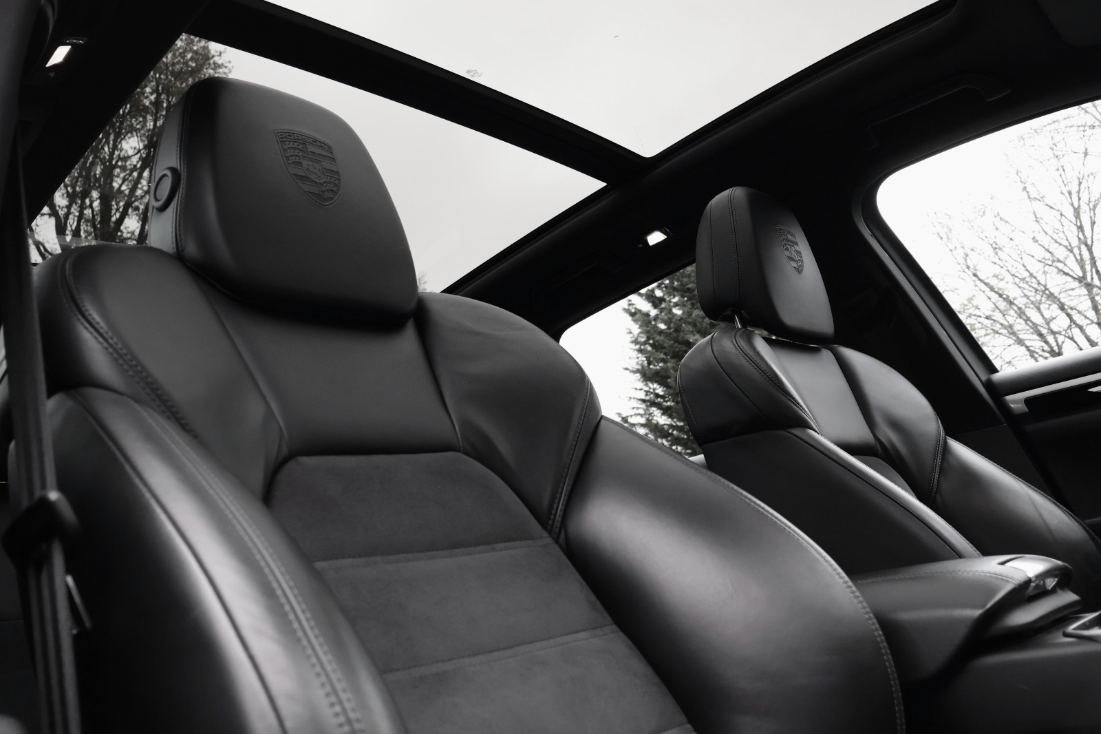 2017 Porsche Cayenne   AWD