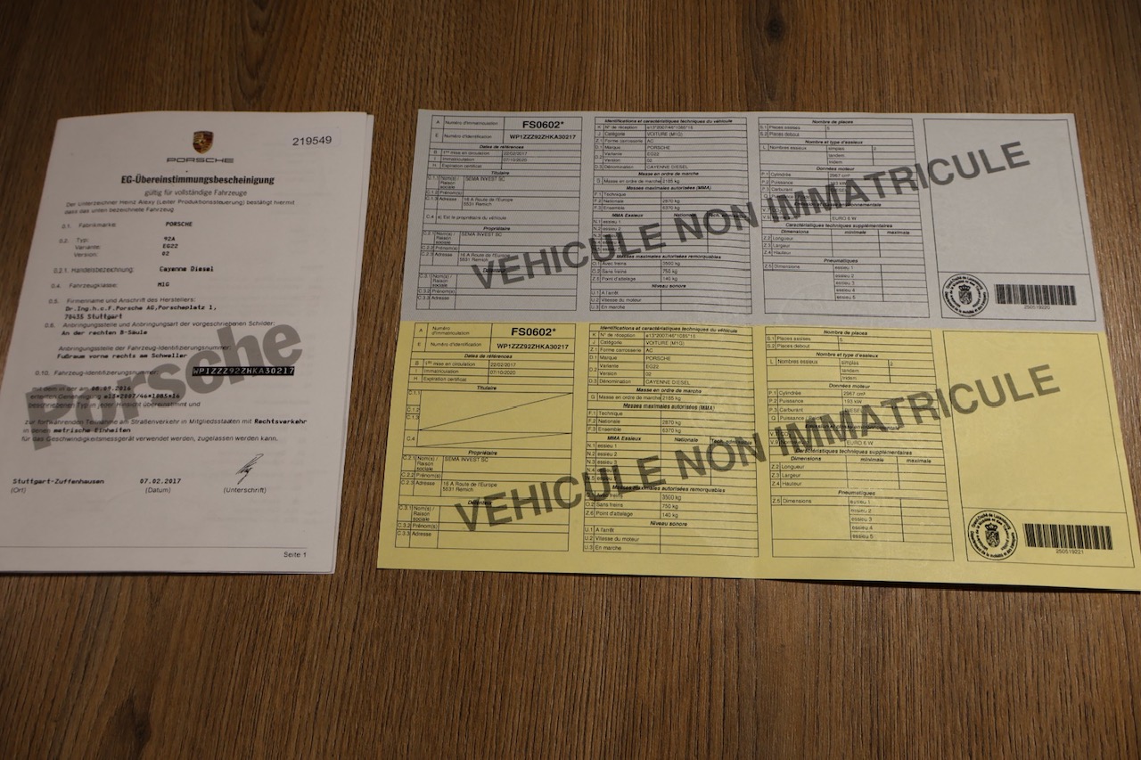 2017 Porsche Cayenne   AWD