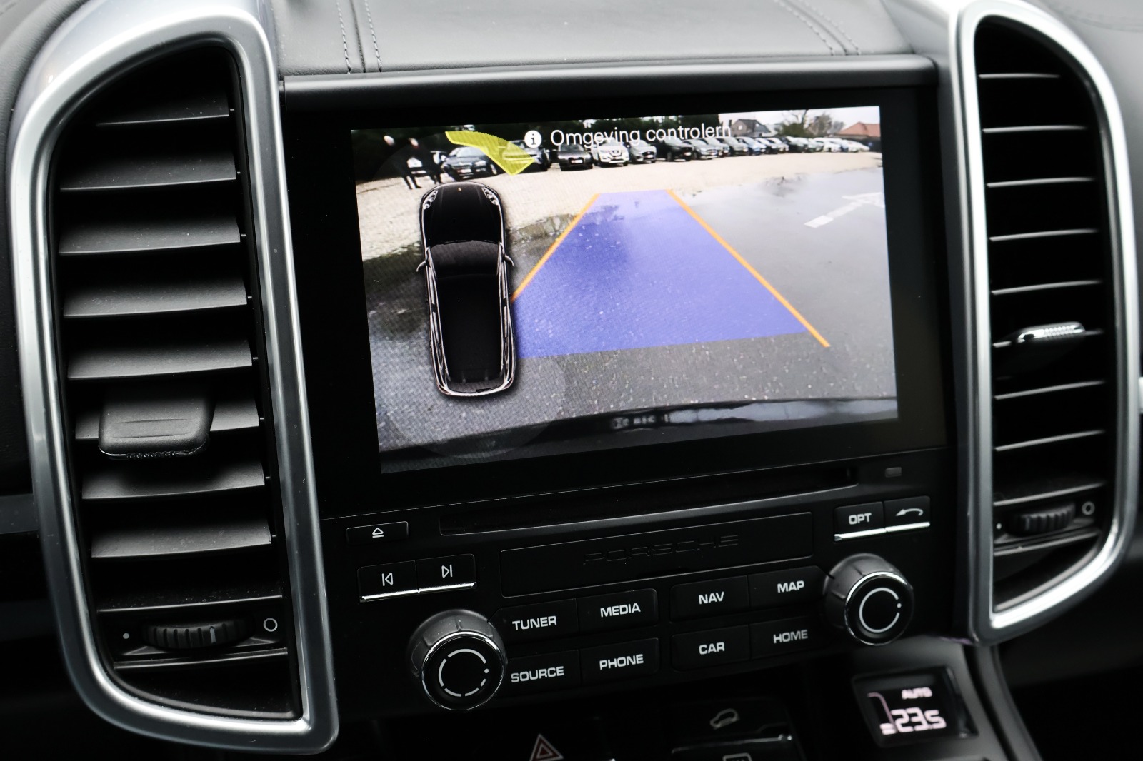 2017 Porsche Cayenne   AWD