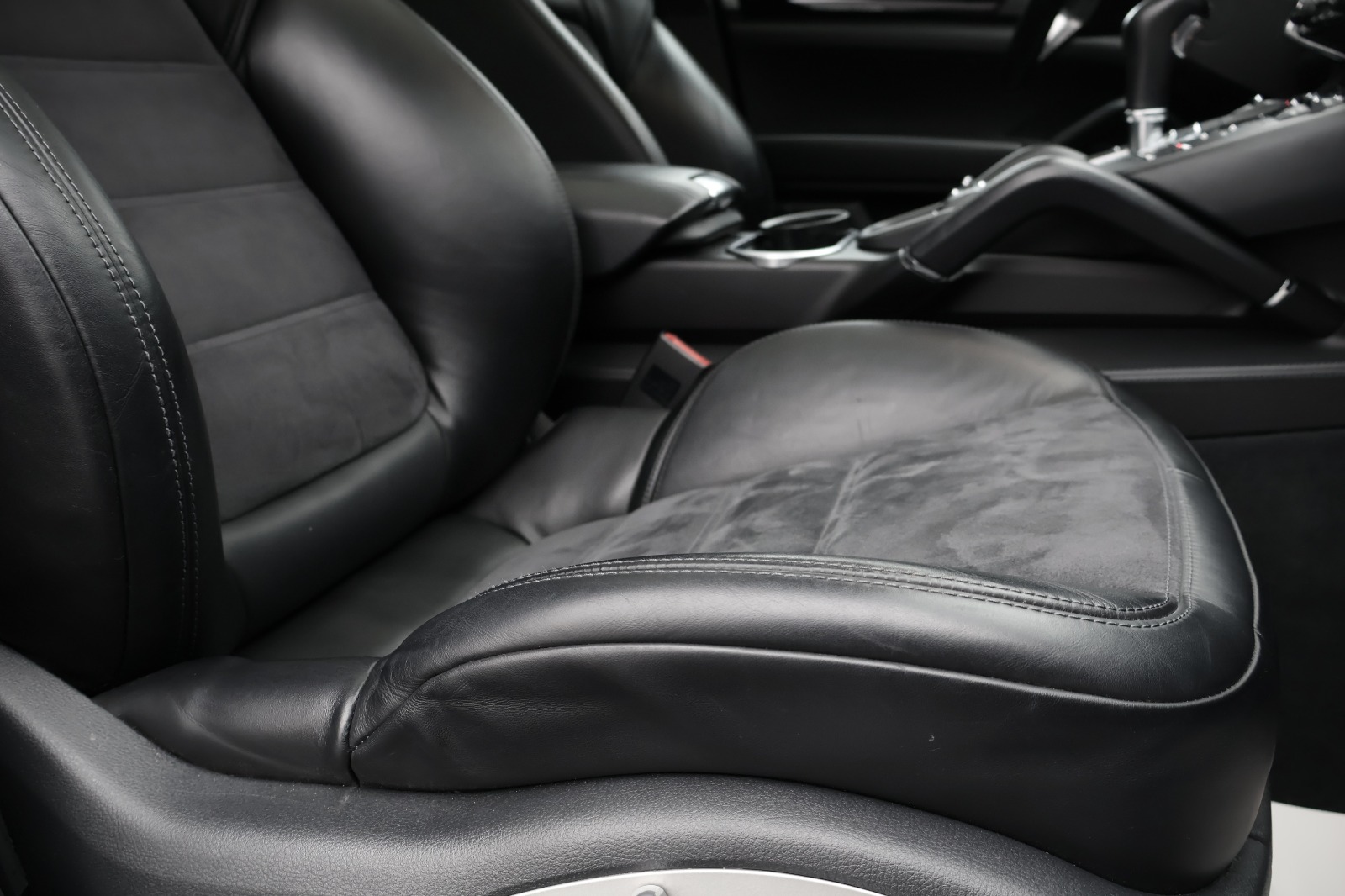 2017 Porsche Cayenne   AWD