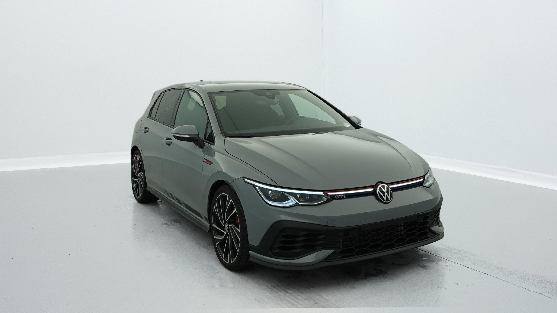 2022 Volkswagen Golf   
