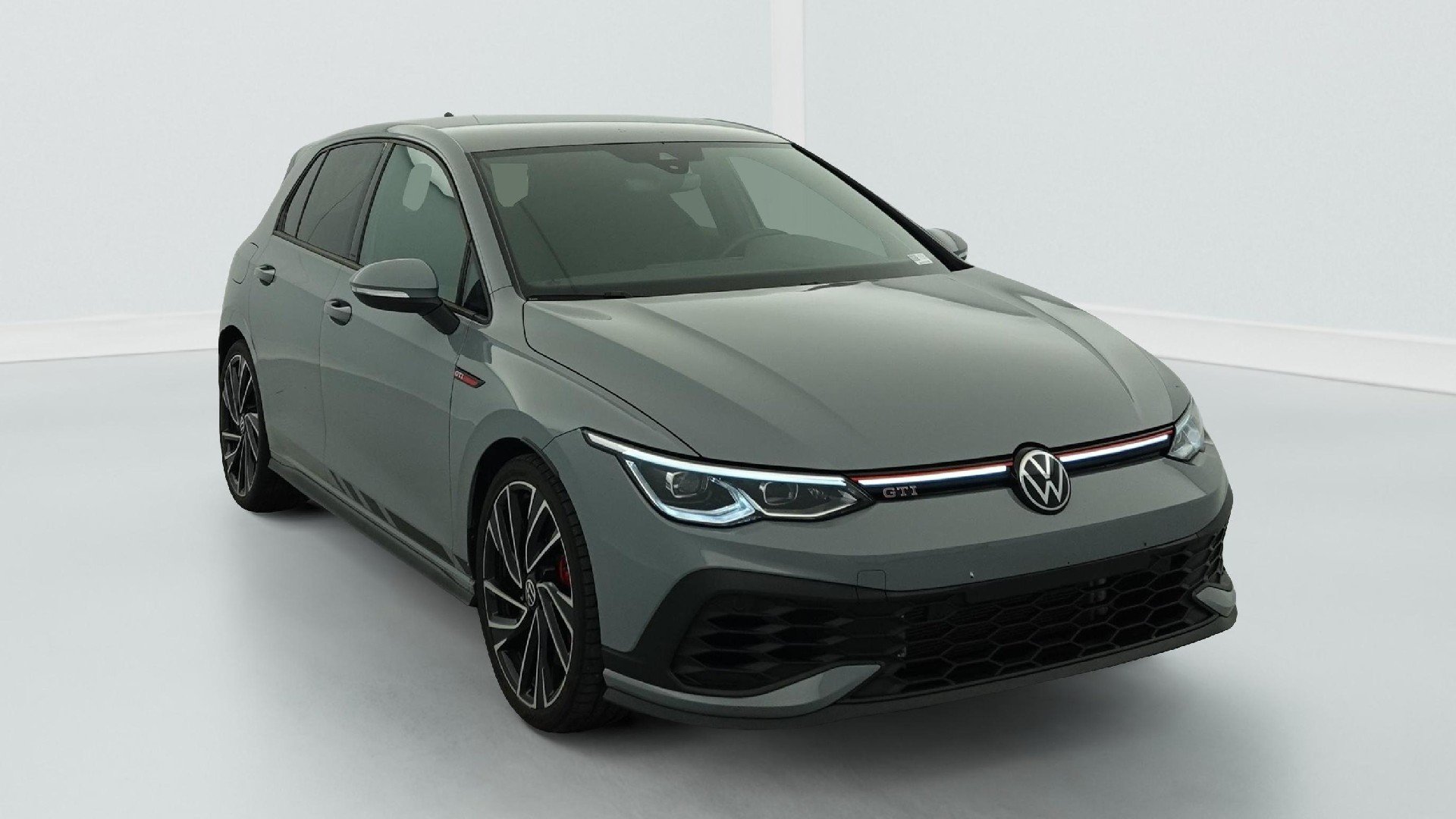 2022 Volkswagen Golf   