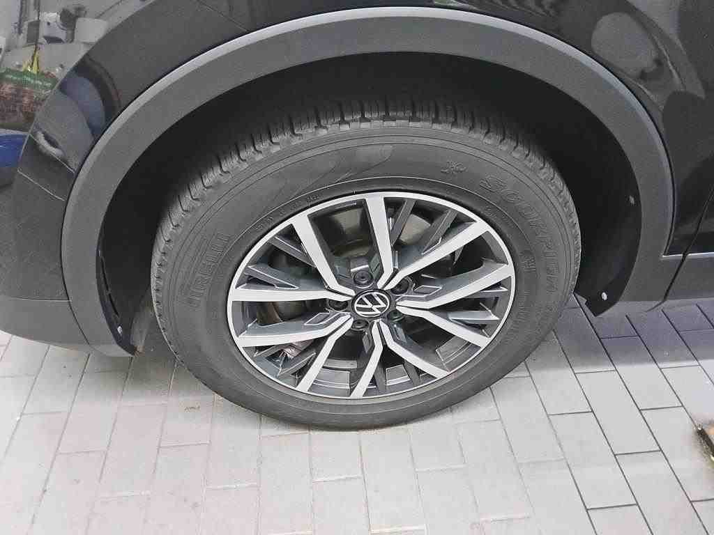 2020 Volkswagen Tiguan   