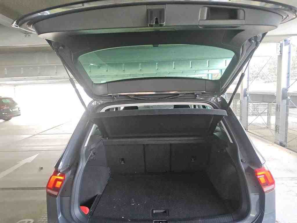 2020 Volkswagen Tiguan   AWD