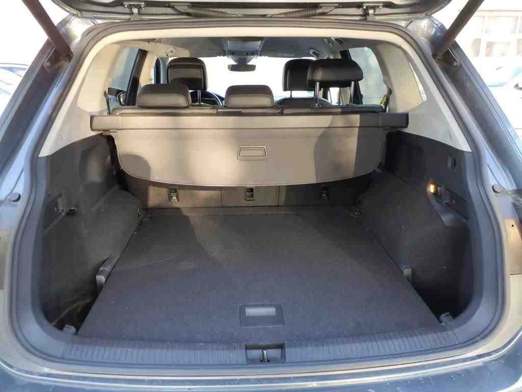 2017 Volkswagen Tiguan   AWD