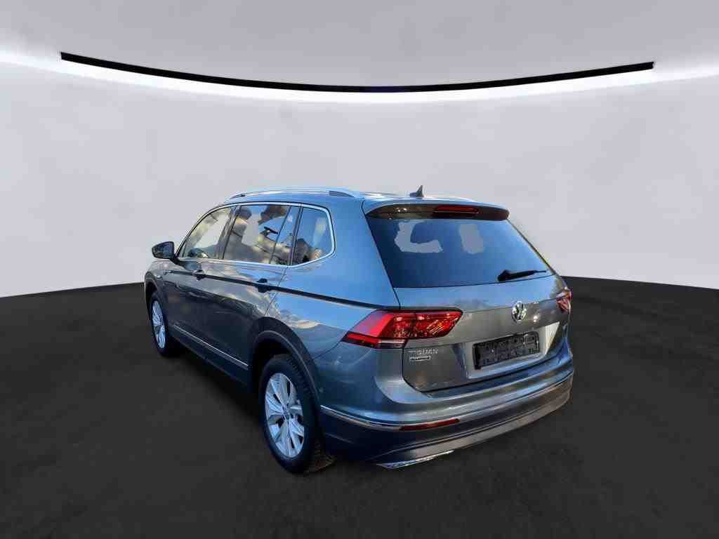 2017 Volkswagen Tiguan   AWD