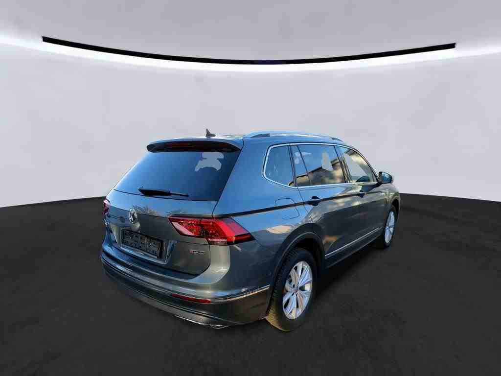 2017 Volkswagen Tiguan   AWD