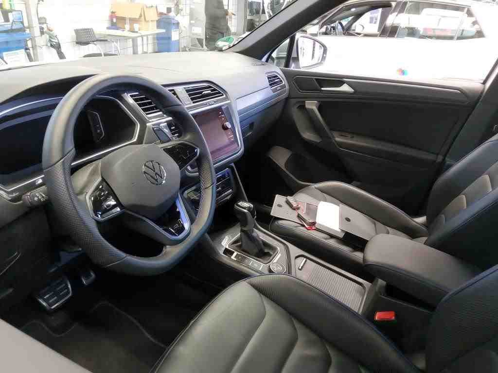 2020 Volkswagen Tiguan   AWD