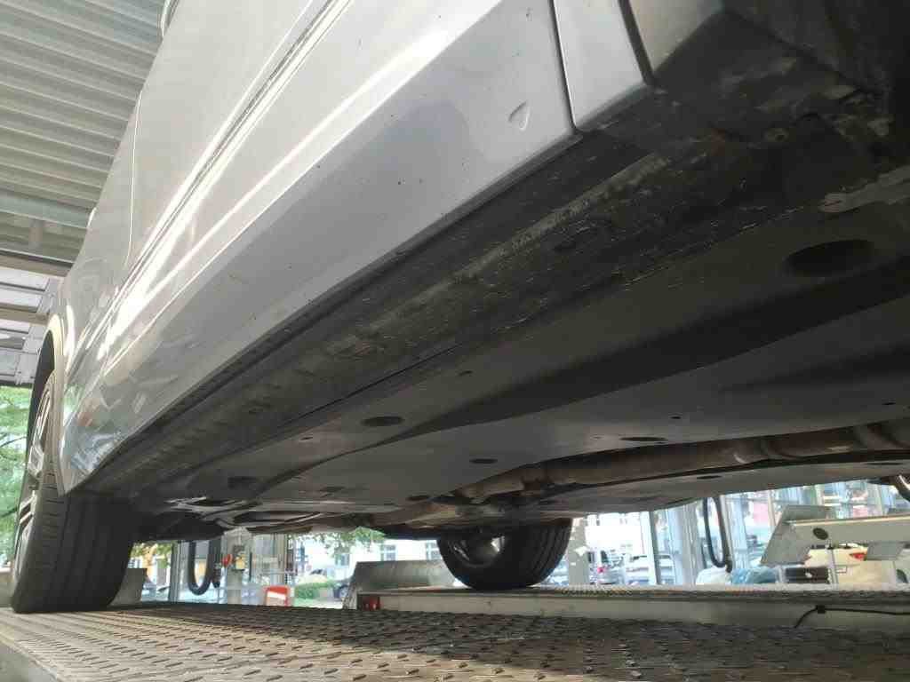 2017 Volkswagen Tiguan   AWD