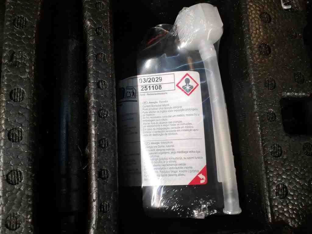 2017 Volkswagen Tiguan   AWD