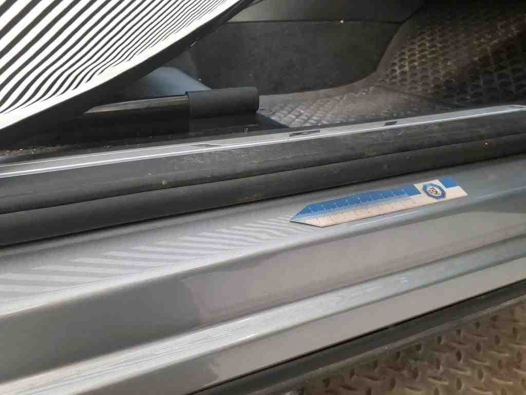 2017 Volkswagen Tiguan   AWD