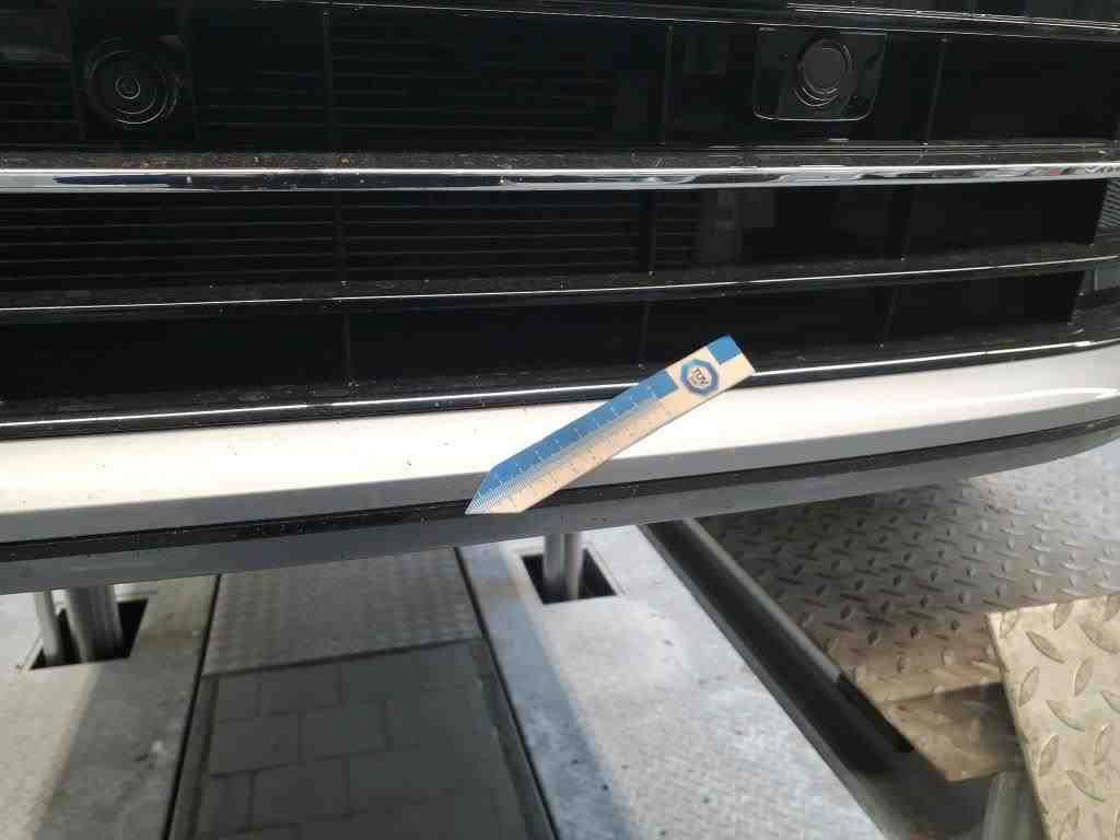 2017 Volkswagen Tiguan   AWD