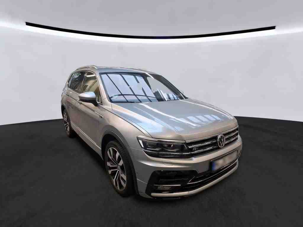 2017 Volkswagen Tiguan   AWD