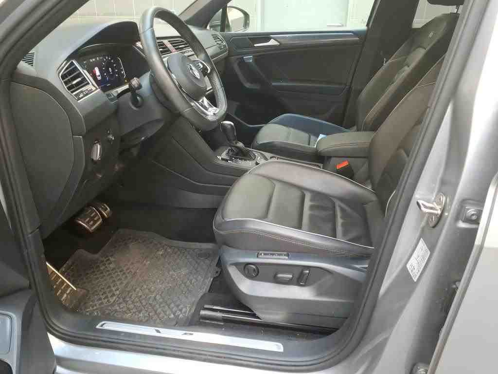 2017 Volkswagen Tiguan   AWD