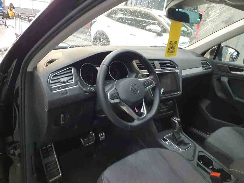 2020 Volkswagen Tiguan   