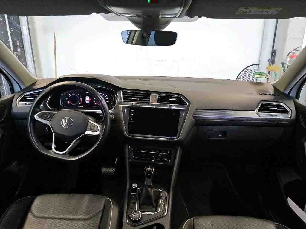 2021 Volkswagen Tiguan   AWD