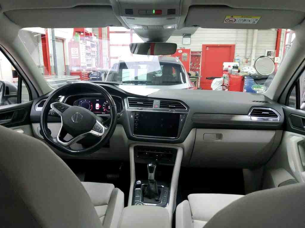 2021 Volkswagen Tiguan   AWD