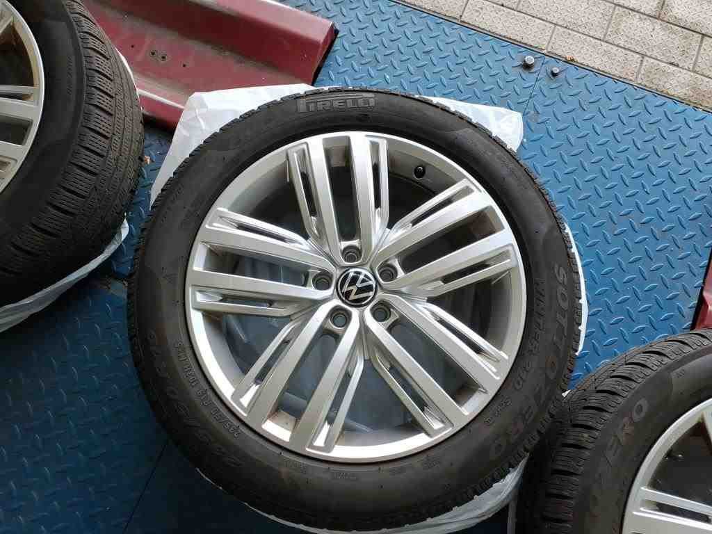 2021 Volkswagen Tiguan   AWD