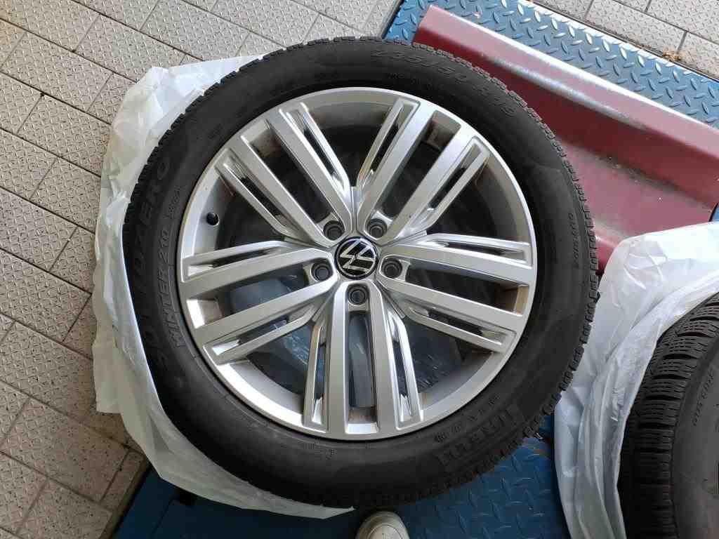 2021 Volkswagen Tiguan   AWD