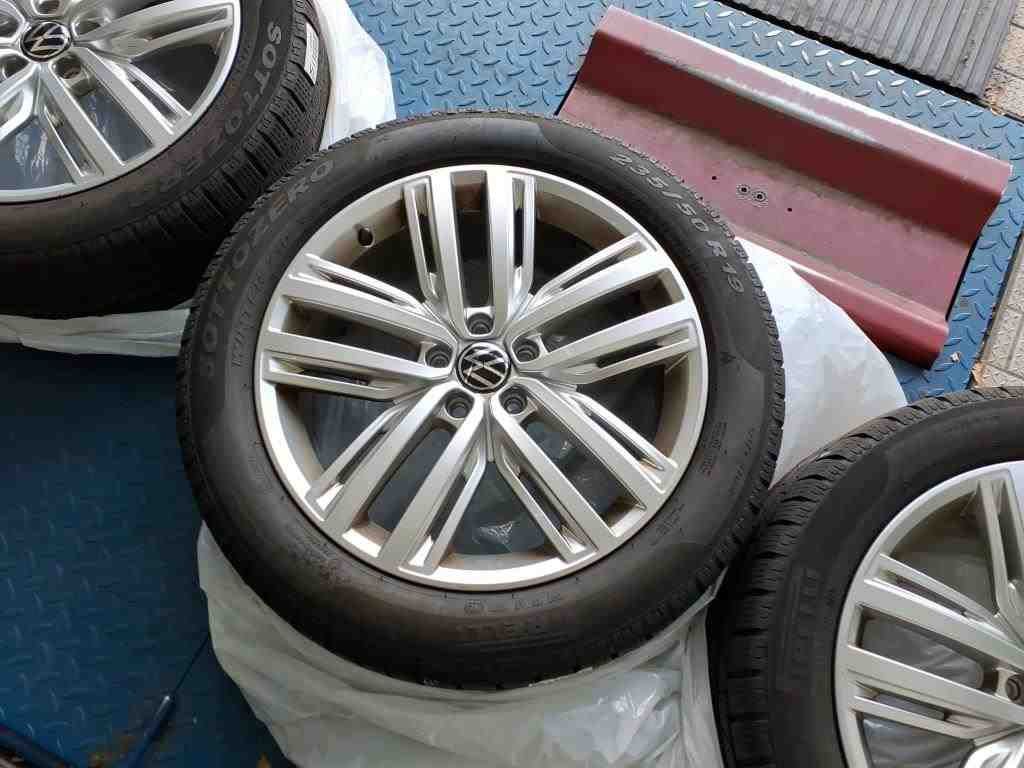 2021 Volkswagen Tiguan   AWD