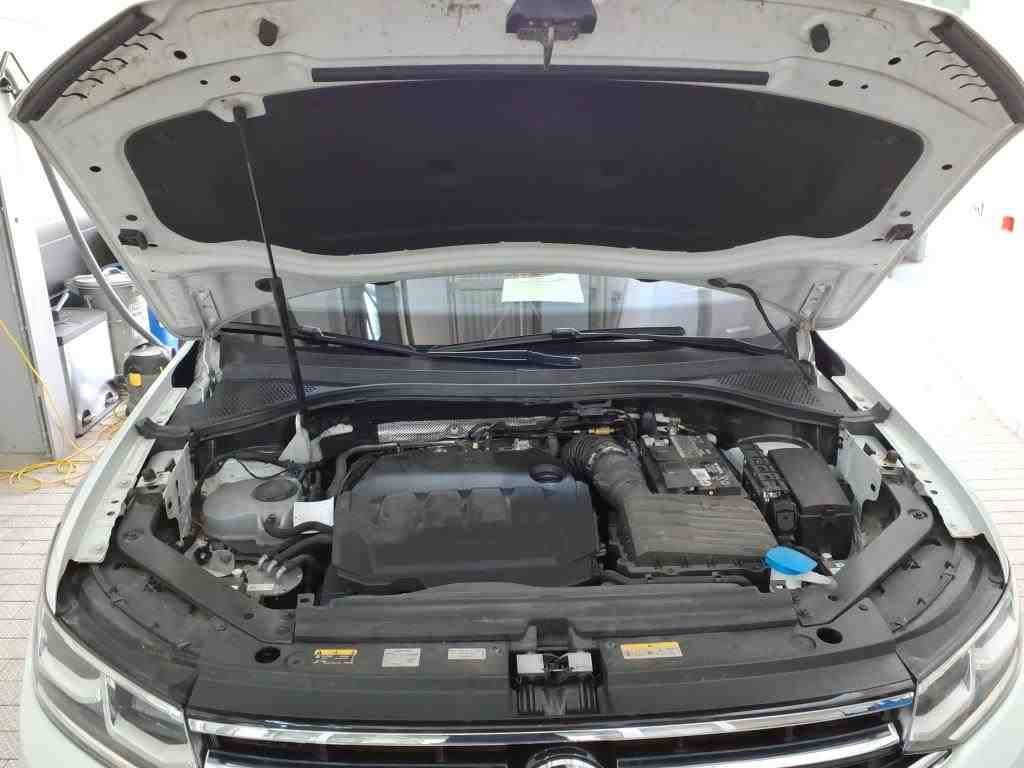 2021 Volkswagen Tiguan   AWD