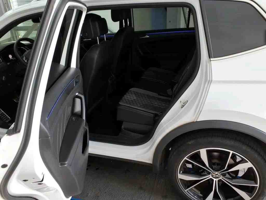 2021 Volkswagen Tiguan   AWD