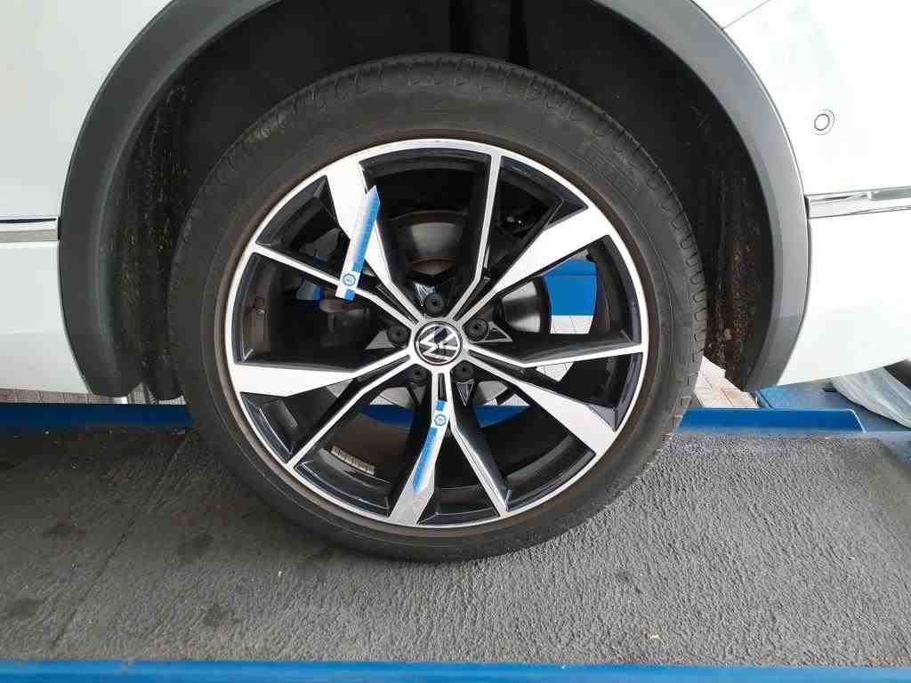 2021 Volkswagen Tiguan   AWD