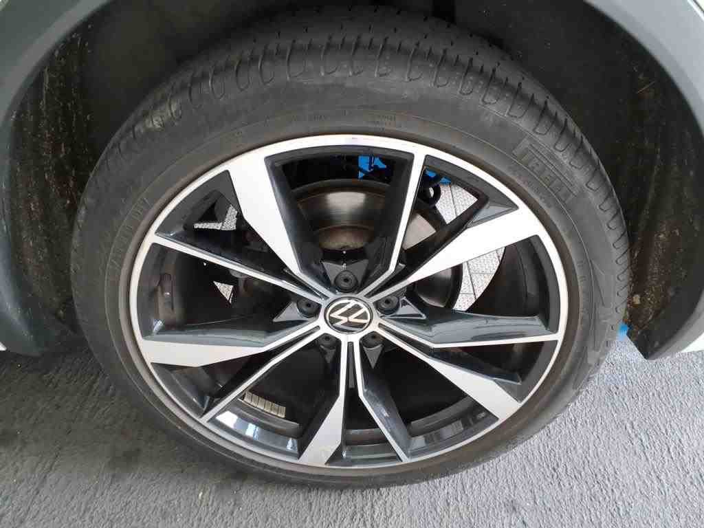 2021 Volkswagen Tiguan   AWD