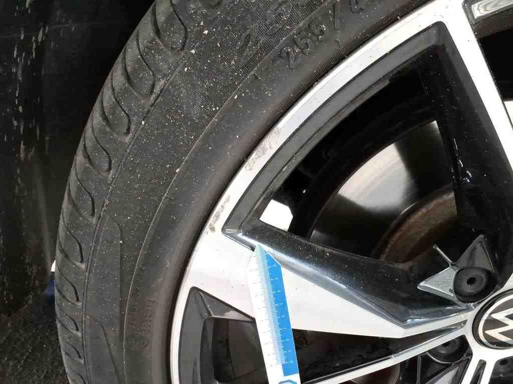 2021 Volkswagen Tiguan   AWD