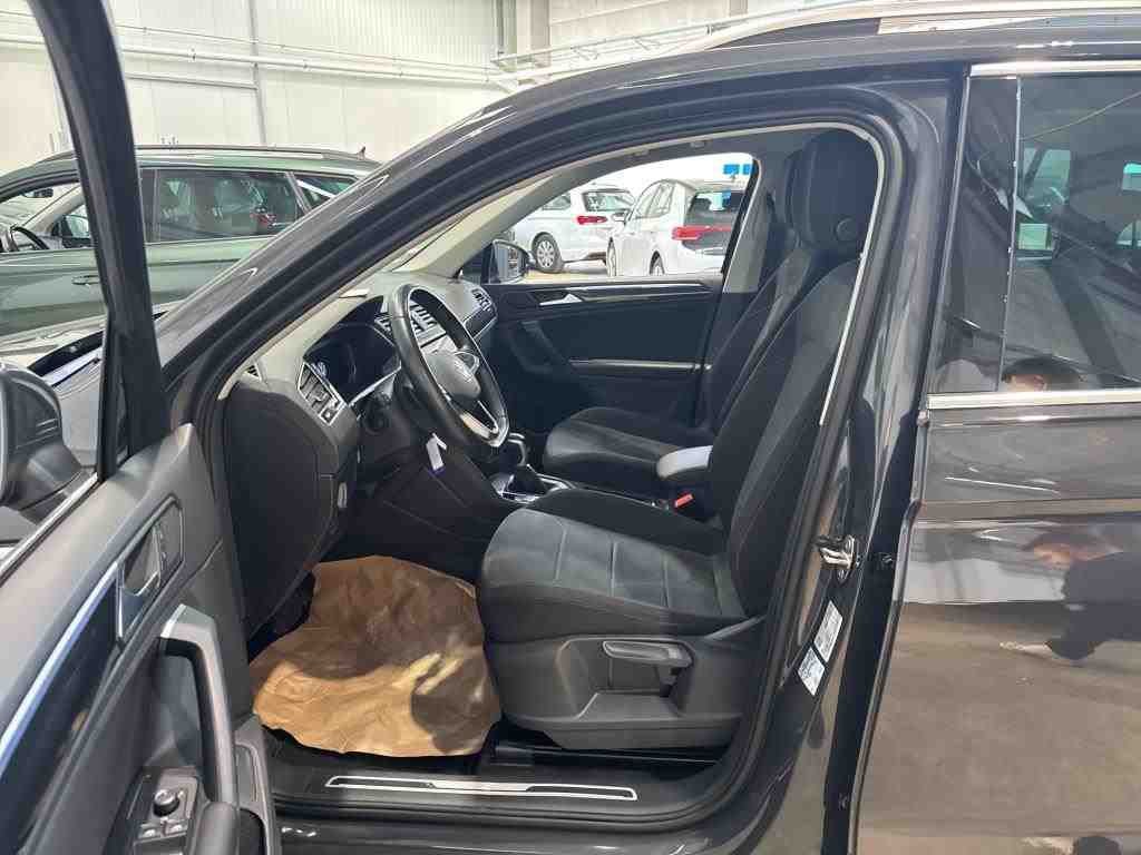 2020 Volkswagen Tiguan   AWD