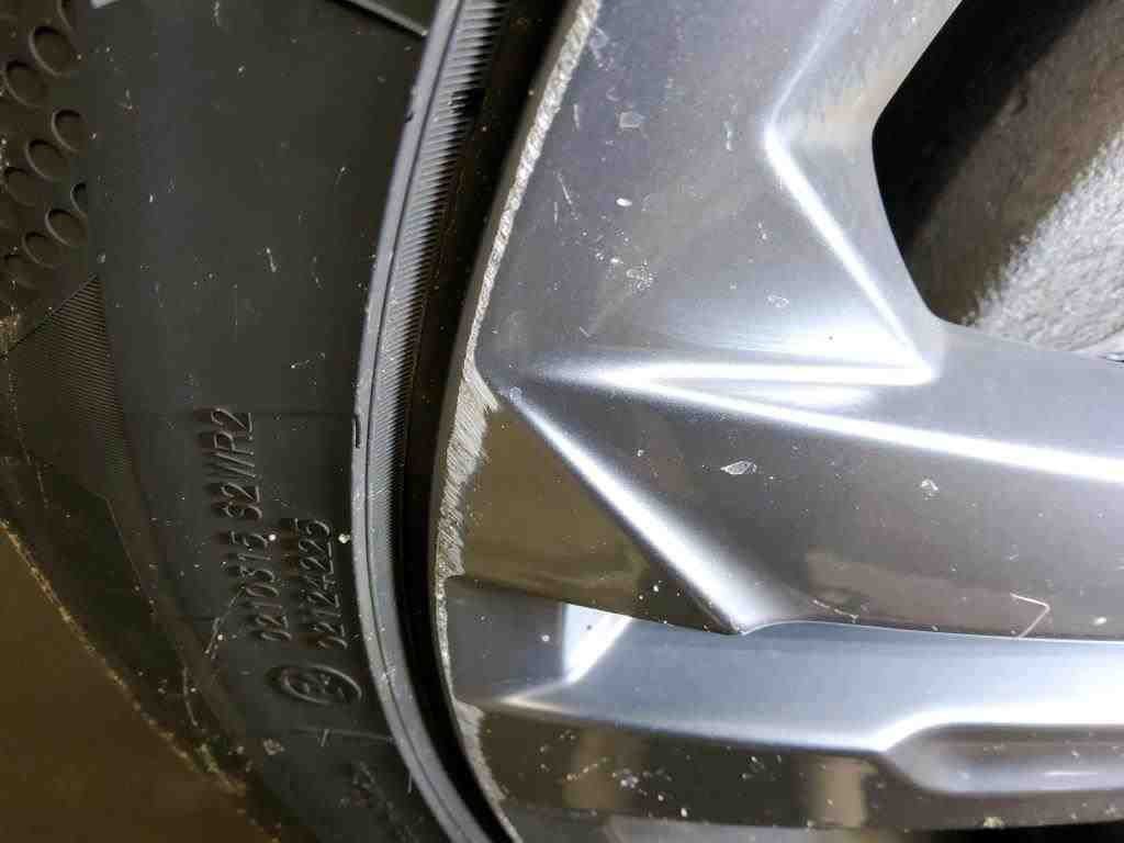 2020 Volkswagen Tiguan   AWD