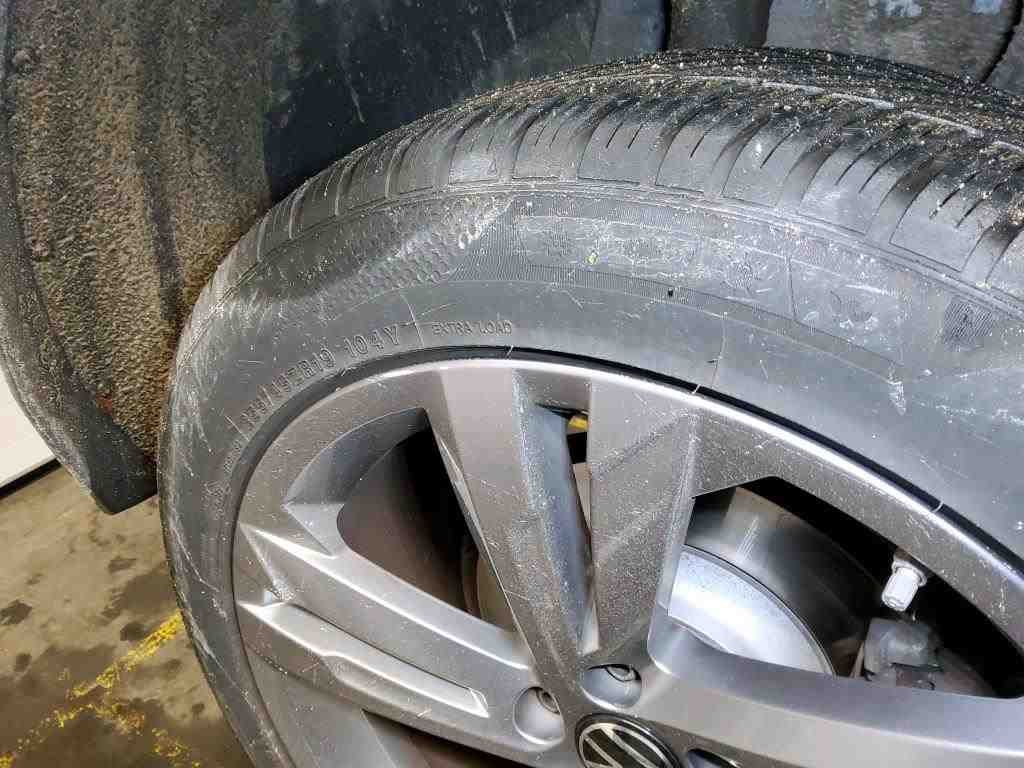 2020 Volkswagen Tiguan   AWD